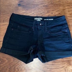 black jean shorts